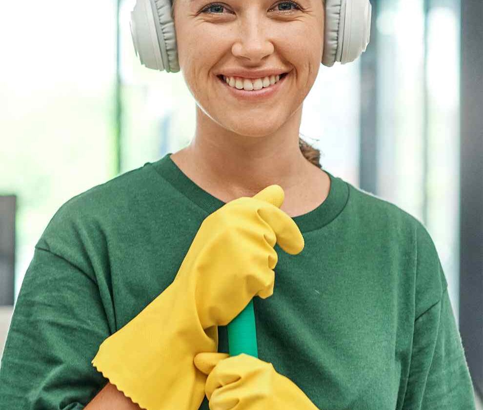 https://diq.sa/wp-content/uploads/2025/07/image_07_home_02-990x840.jpg
